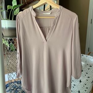 LUSH sz M mauve long sleeve top